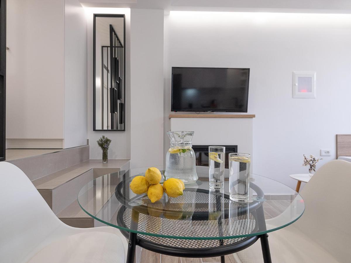 Cozy Studio In Dafnes Near To Heraklion Apartamento Dhafnes Exterior foto